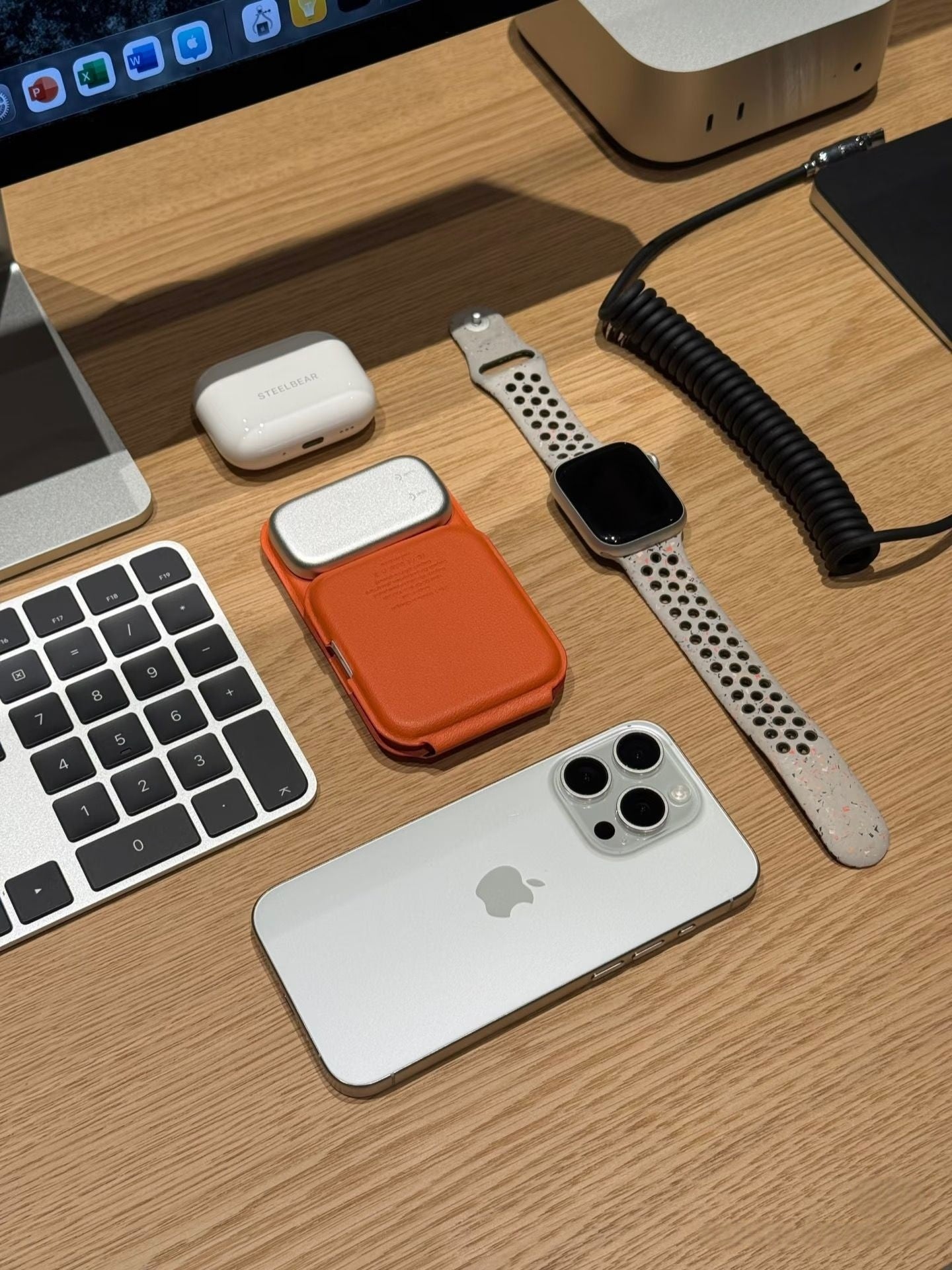 Meenova Trio Foldable Leather 3-in-1 MagSafe Charger, Portable Wireless Fast Charging for Apple iPhone & Apple Watch, AirPods