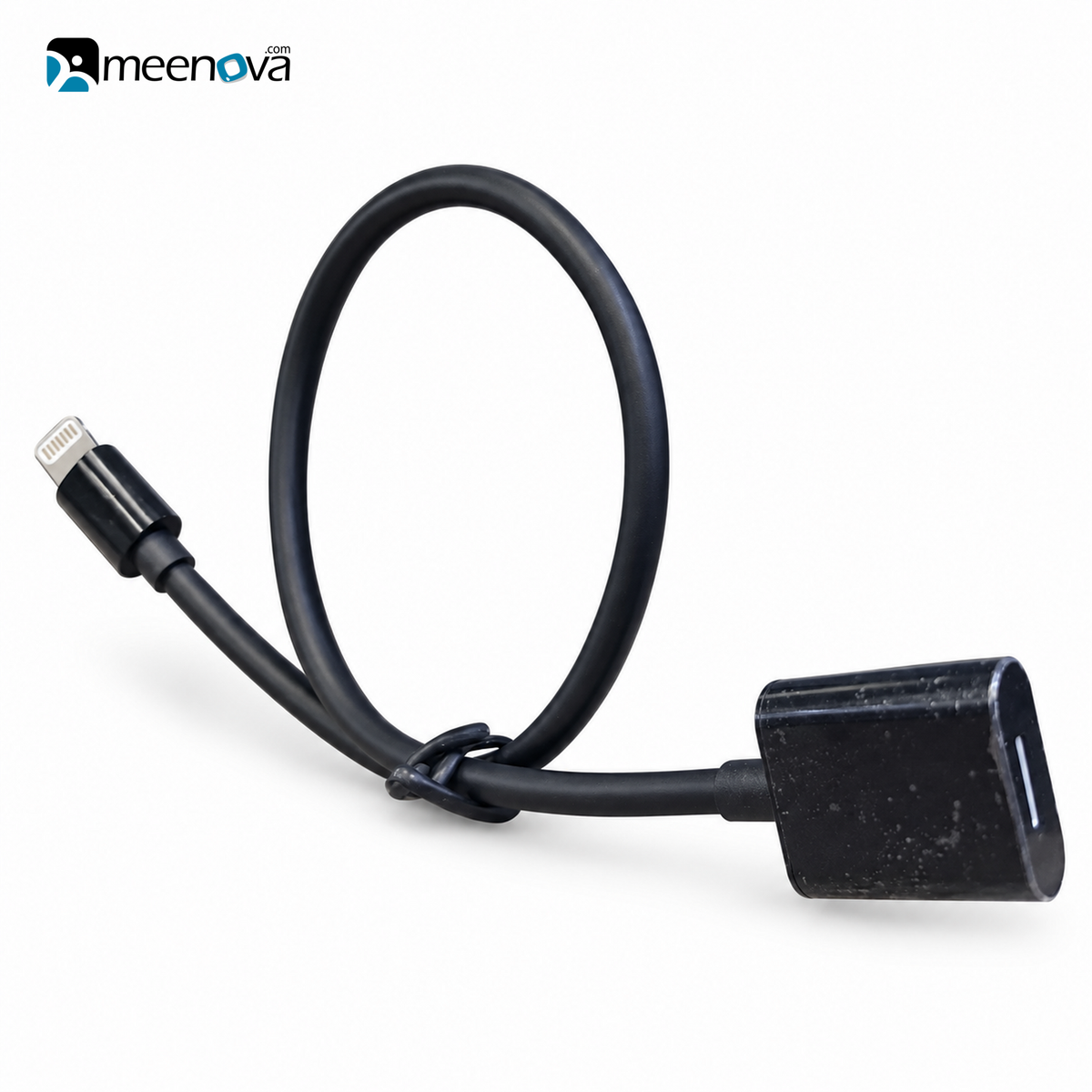 Meenova Lightning Male to Female Extension Cable, Lightning Extension 1 Foot Short Cable, 9cm/30cm/50cm/1m/2m (0.5ft/1ft/3.3ft/6.6ft), with Plastic Connectors for Microphone, Apple Pencil, AirPods Case, PALOVUE iMic Portable, Black or White